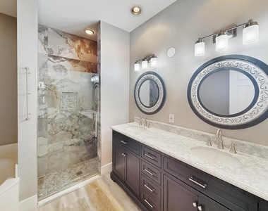 2400 E Aragon Boulevard - Photo Thumbnail 9