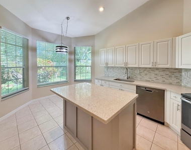 2400 E Aragon Boulevard - Photo Thumbnail 26