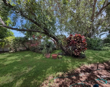 2400 E Aragon Boulevard - Photo Thumbnail 1