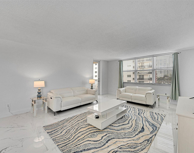 1401 S Ocean Drive - Photo Thumbnail 5