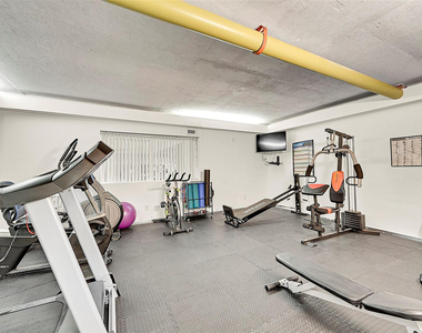 1401 S Ocean Drive - Photo Thumbnail 32