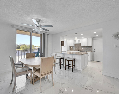 1401 S Ocean Drive - Photo Thumbnail 4
