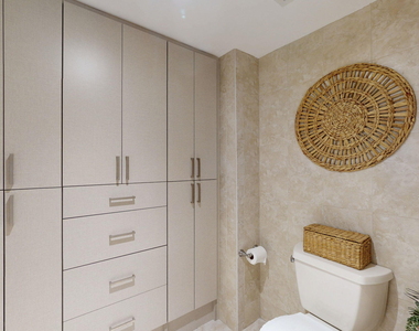 124 Lakeshore Drive - Photo Thumbnail 9