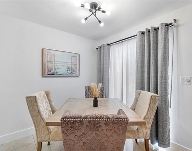3230 Ne 13th Street - Photo Thumbnail 12