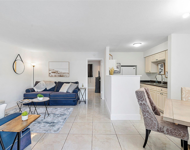 3230 Ne 13th Street - Photo Thumbnail 7