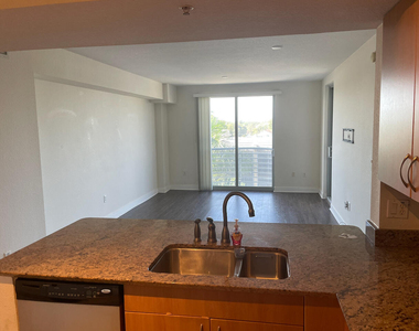 1830 Radius Drive - Photo Thumbnail 14