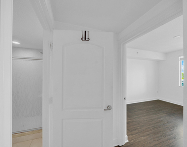 1830 Radius Drive - Photo Thumbnail 30