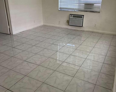 700 Nw 3rd Avenue - Photo Thumbnail 6