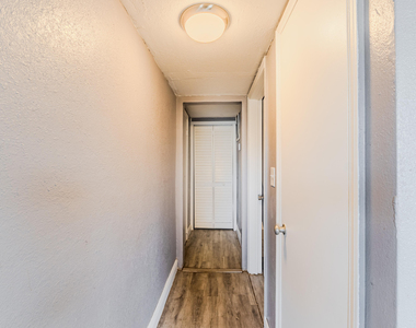 112 W 34th Street - Photo Thumbnail 4