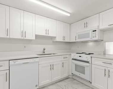 4500 N Flagler Drive - Photo Thumbnail 14
