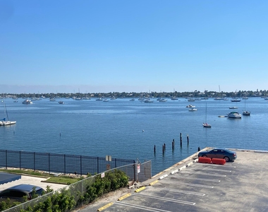 4500 N Flagler Drive - Photo Thumbnail 6