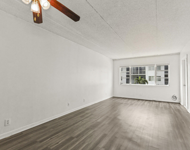 4500 N Flagler Drive - Photo Thumbnail 8
