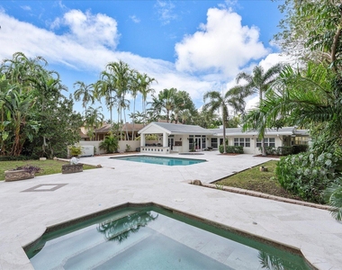414 Riviera Isle Drive - Photo Thumbnail 44