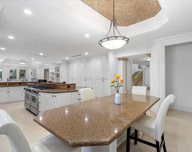 414 Riviera Isle Drive - Photo Thumbnail 25
