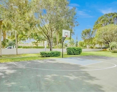 115 Gardens Drive - Photo Thumbnail 17