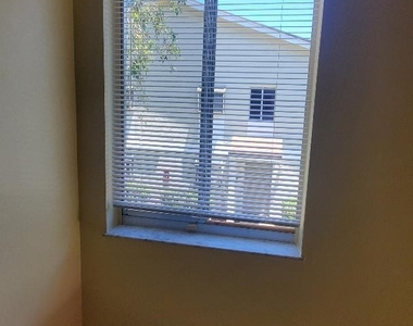 115 Gardens Drive - Photo Thumbnail 22