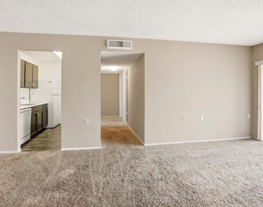 1153 Lake Victoria Drive - Photo Thumbnail 11