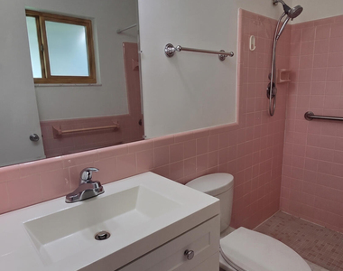 7002 Nw 71st Avenue - Photo Thumbnail 15