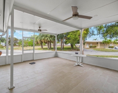 2233 Dock Street - Photo Thumbnail 32