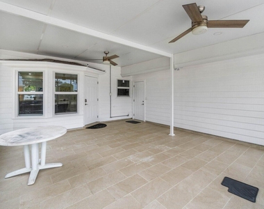 2233 Dock Street - Photo Thumbnail 30