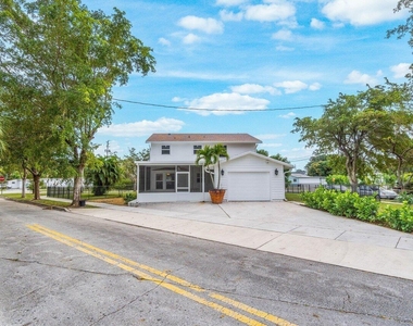 2233 Dock Street - Photo Thumbnail 34
