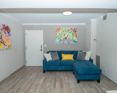 101 Briny Avenue - Photo Thumbnail 11