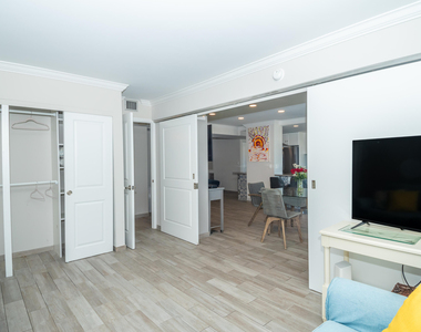 101 Briny Avenue - Photo Thumbnail 22