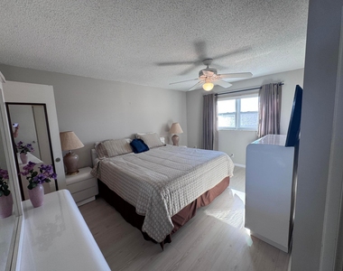 300 Ne 26th Avenue - Photo Thumbnail 13