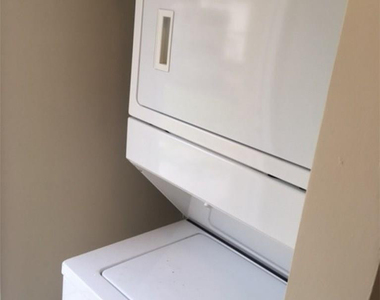 1829 Ne 175th Street - Photo Thumbnail 12