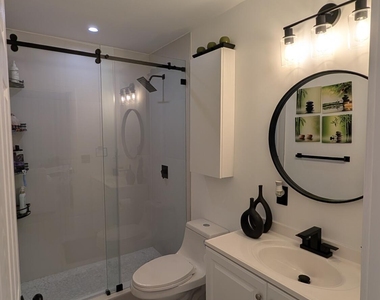 11640 Nw 32nd Manor - Photo Thumbnail 13
