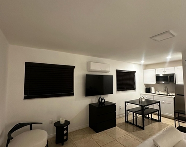 11640 Nw 32nd Manor - Photo Thumbnail 27