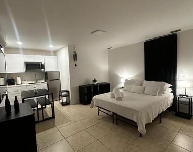 11640 Nw 32nd Manor - Photo Thumbnail 29