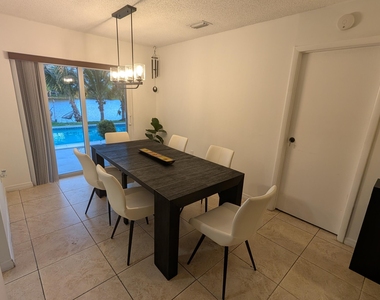 11640 Nw 32nd Manor - Photo Thumbnail 25