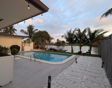 11640 Nw 32nd Manor - Photo Thumbnail 3