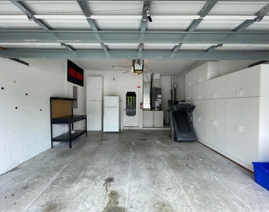 137 Canterbury Place - Photo Thumbnail 26