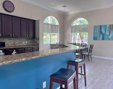 137 Canterbury Place - Photo Thumbnail 34