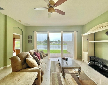 137 Canterbury Place - Photo Thumbnail 11