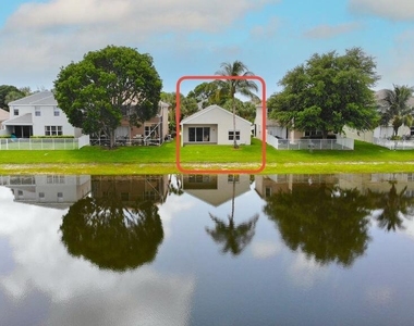 137 Canterbury Place - Photo Thumbnail 3