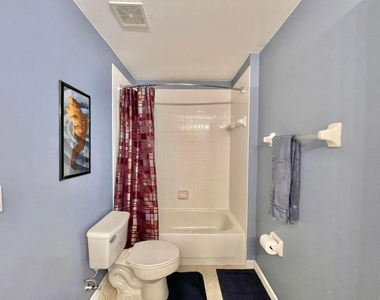 137 Canterbury Place - Photo Thumbnail 17