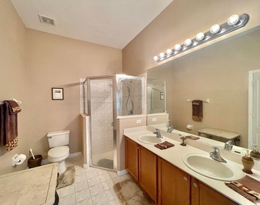 137 Canterbury Place - Photo Thumbnail 22