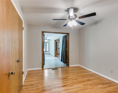 1214 Cruce Street - Photo Thumbnail 24
