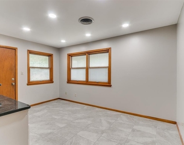 1214 Cruce Street - Photo Thumbnail 13