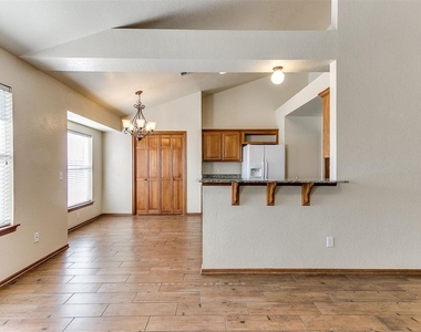 4100 Kent Street - Photo Thumbnail 6