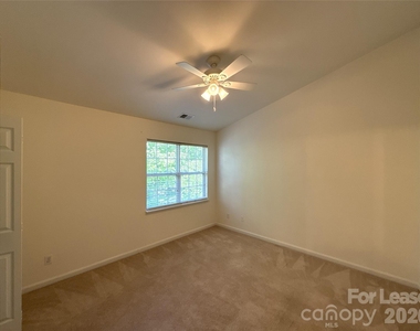 639 Mountainwater Drive - Photo Thumbnail 13