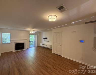639 Mountainwater Drive - Photo Thumbnail 3