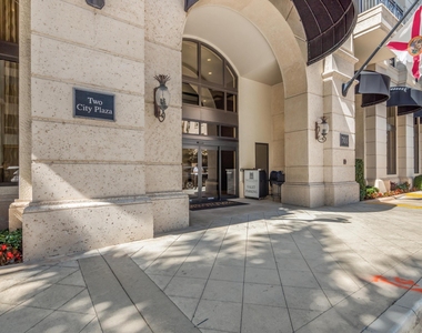 701 S Olive Avenue - Photo Thumbnail 18