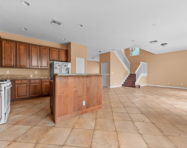 116 Hamilton Terrace - Photo Thumbnail 10