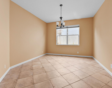 116 Hamilton Terrace - Photo Thumbnail 3