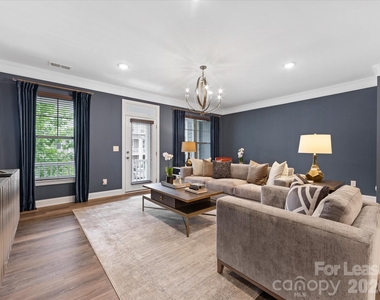 2314 Creekmere Lane - Photo Thumbnail 8