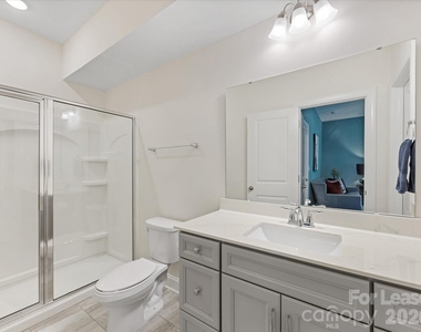 2314 Creekmere Lane - Photo Thumbnail 4
